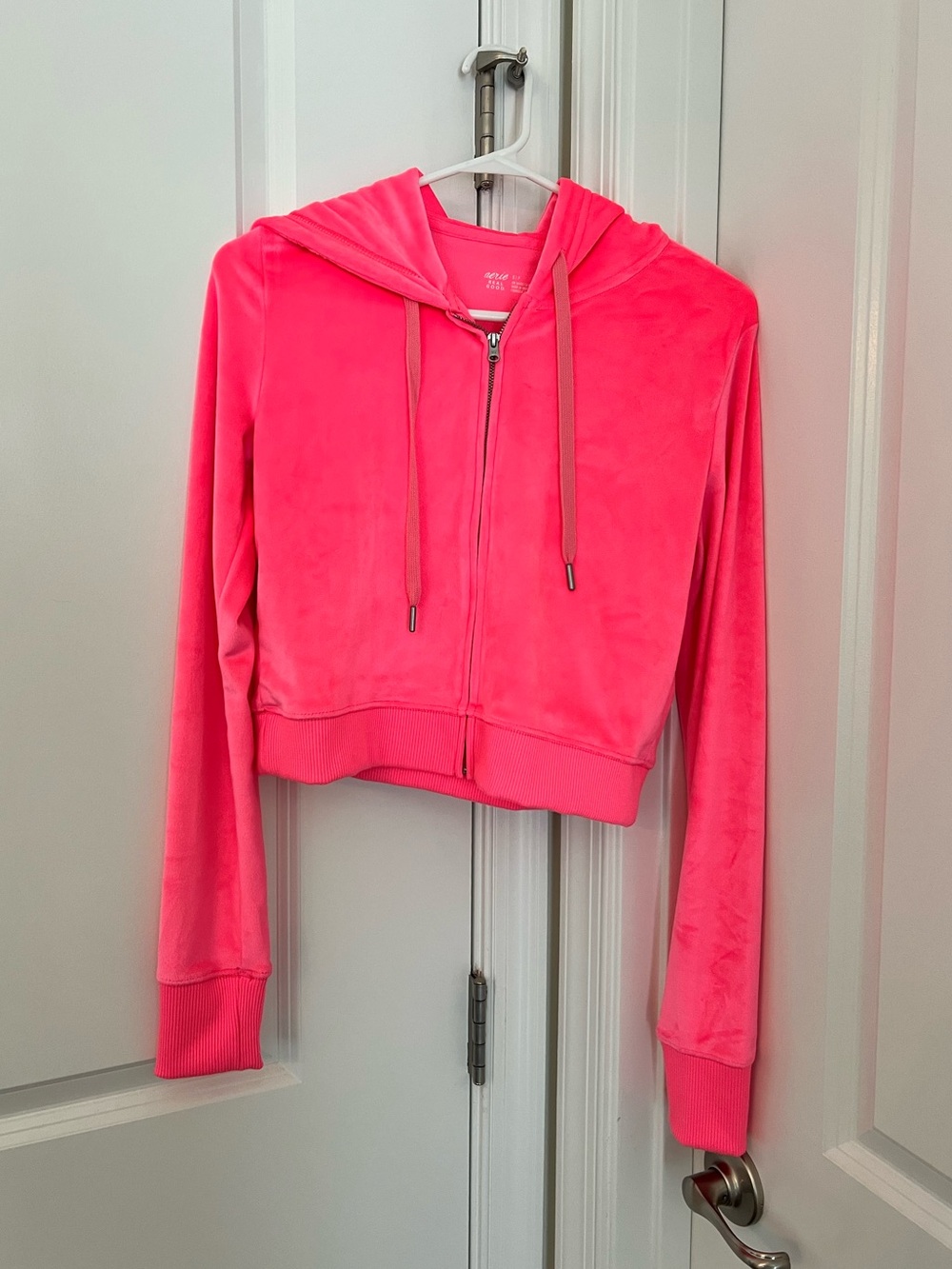 aerie cropped velour hoodie